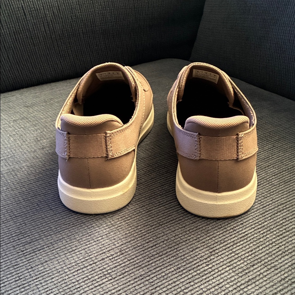 BOBS from Skechers Women's Tan Low-Top Lace-Up Sneakers - Picture 3 of 6